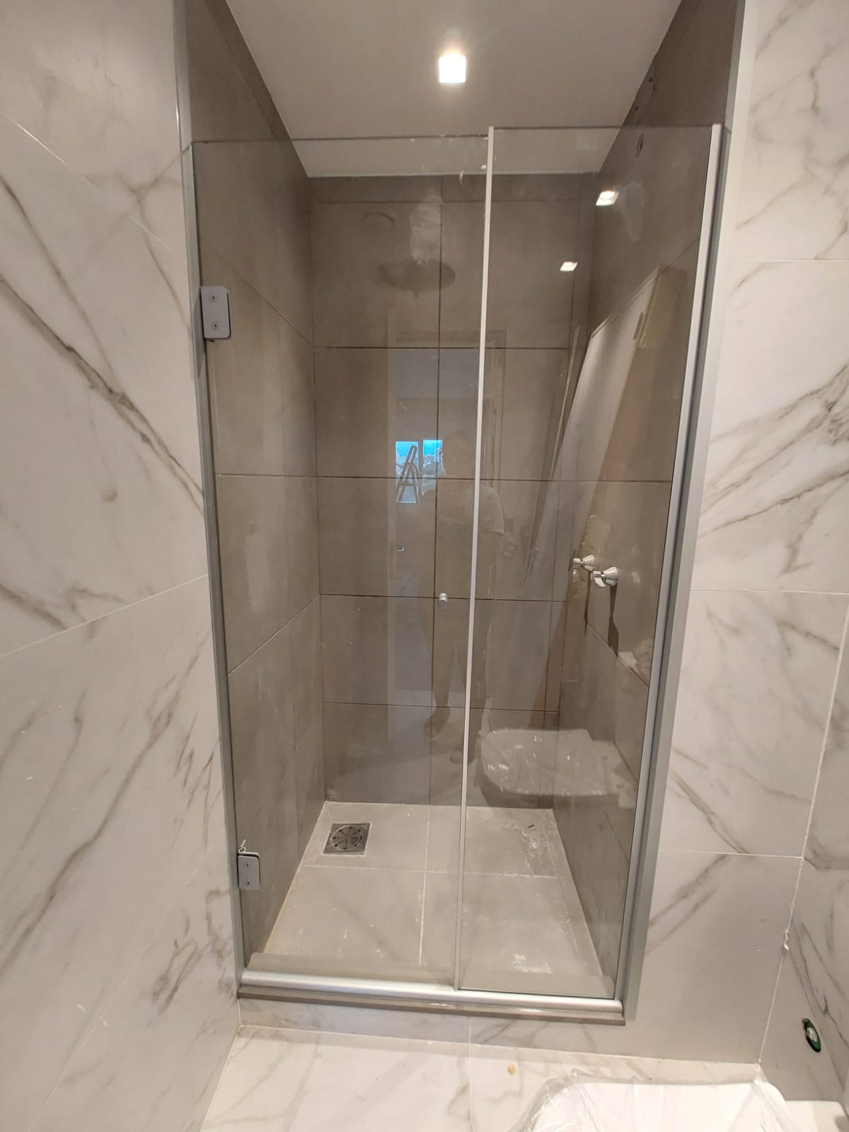 Box de vidro de abrir